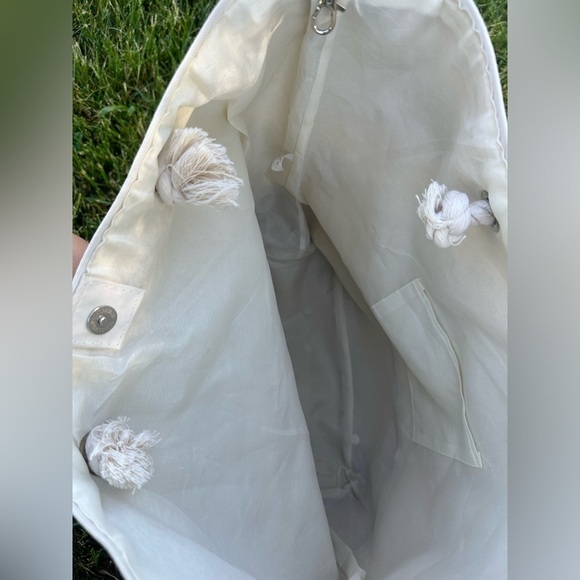 Virginia Beach Stay Salty Large Canvas Tote - Gold and White - Picture 2 of 2